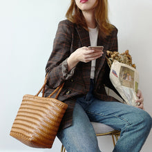 Load image into Gallery viewer, French Retro First Layer Cowhide Leather Woven Bag
